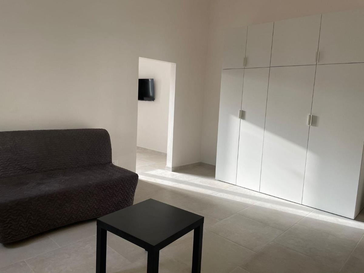 Palazzo Cacace Lägenhet Monopoli Exteriör bild